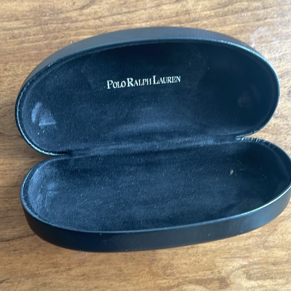Ralph Lauren Sunglasses W/ Case - Picture 6 of 6